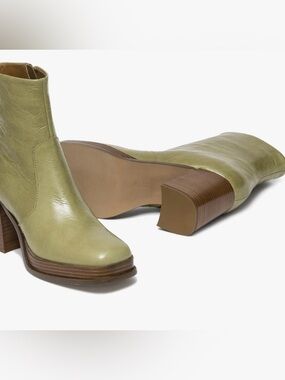 Bocage Esther Platform Italian Leather Ankle Boots In Green, Size 39 Or US 8.5